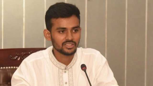 বিএনপি গায়ের জোরে নগর ভবন বন্ধ করে আন্দোলন করছে: উপদেষ্টা আসিফ