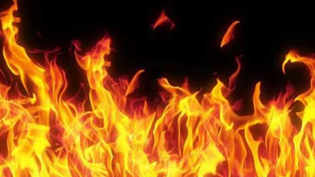 পুরানা পল্টনে সাব্বির টাওয়ারে আগুন, নিয়ন্ত্রণে ৬ ইউনিট