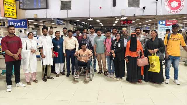 চিকিৎসার জন্য থাইল্যান্ডে আহত সাত জুলাই যোদ্ধা, যাবেন আরও ২০ জন 