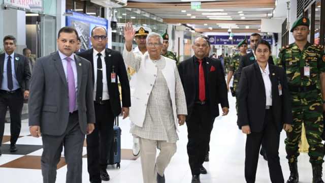 জাপানের উদ্দেশে ঢাকা ছেড়েছেন প্রধান উপদেষ্টা