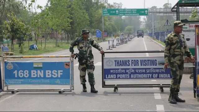 অমৃতসরে বিদ্যুৎ সংযোগ ফিরলেও, এখনও রেড অ্যালার্ট জারি