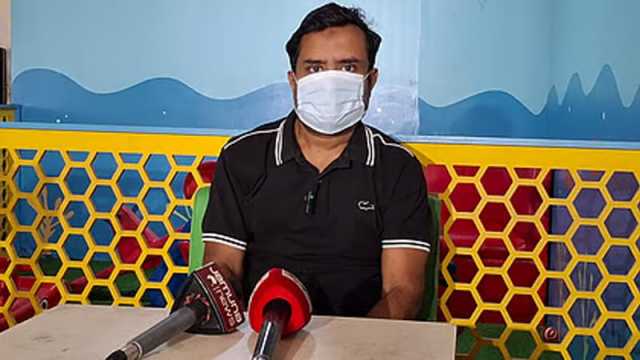 পরিস্থিতি তৈরি করে ভিডিও ধারণ করে চাঁদাবাজি করা হয়, দাবি রাবি শিক্ষকের