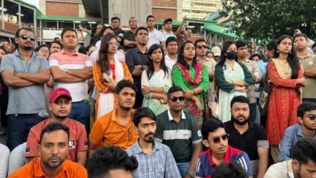 সাম্য হত্যার বিচার চেয়ে ছাত্রদলের শাহবাগ অবরোধ, তীব্র যানজট
