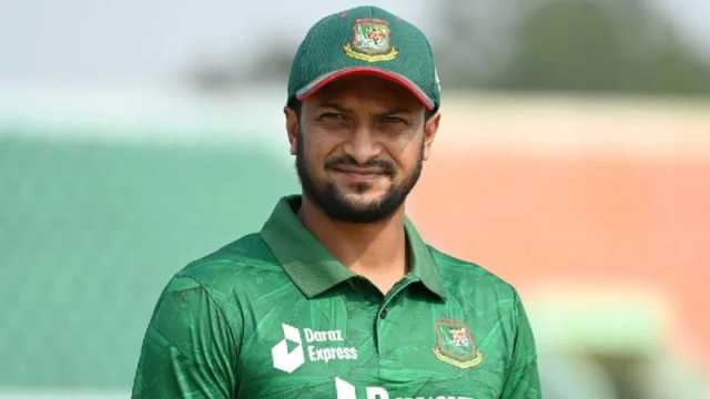 পিএসএলে লাহোর কালান্দার্সে খেলবেন সাকিব