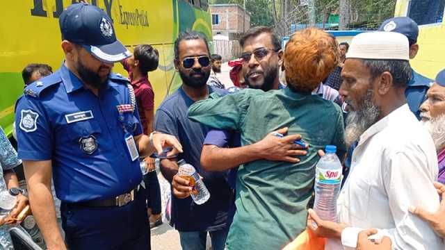 ৭৫ জনকে পরিবারের কাছে হস্তান্তর, ৩ জন কারাগারে