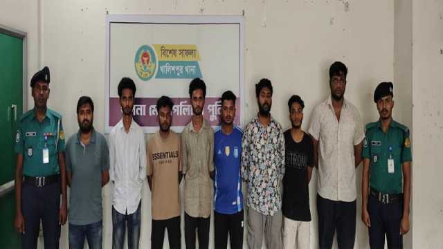 ব্যবসায়ীকে জিম্মি করে চাঁদা দাবি, বৈষম্যবিরোধীর দুই নেতাসহ গ্রেপ্তার ৮  