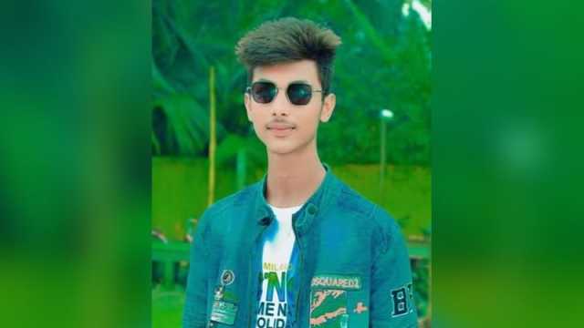 পাসপোর্ট নিয়ে ফেরার পথে ট্রাকচাপায় নিহত কলেজছাত্র