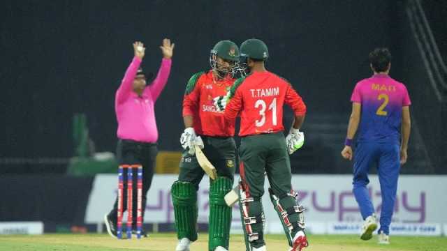 রেকর্ড রান করেও আমিরাতের কাছে হারল বাংলাদেশ 