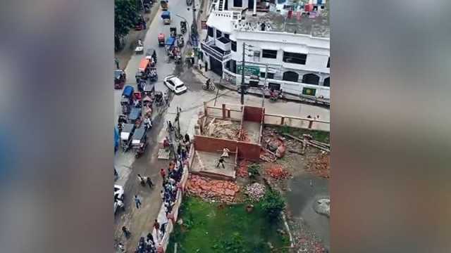ময়মনসিংহে রওশন এরশাদের ‘সুন্দর মহলে’ হামলা-ভাঙচুর