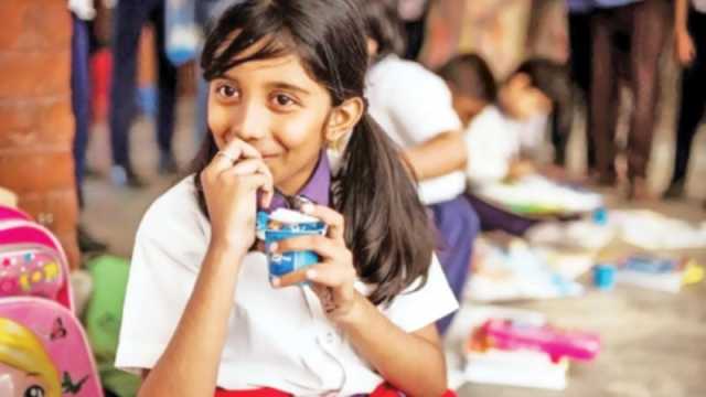 পরিবেশ রক্ষায় গ্রামীণ ডানোনের অভিনব উদ্যোগ