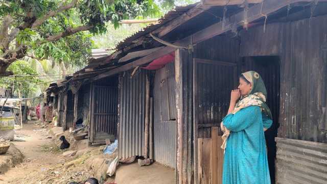 আকাশে মেঘ করলেই আতঙ্ক