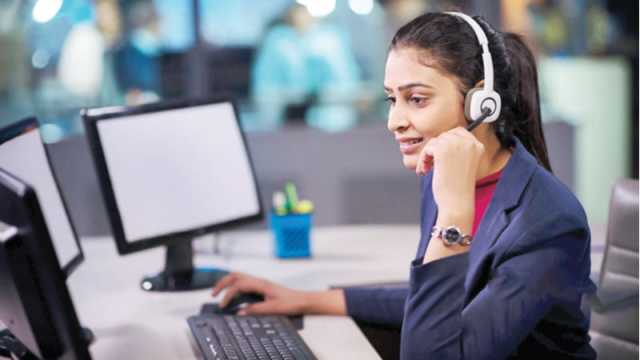কাজের মধ্যেও বজায় রাখুন জীবনের ছন্দ