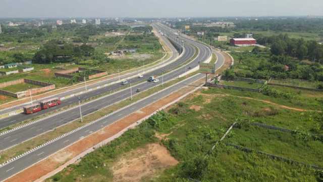 নির্মল শহরের রক্তাক্ত প্রান্তর