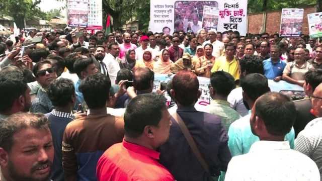 ‘শাহরিনকে মুক্তি না দিলে অচল করা হবে নীলফামারী’