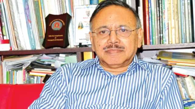 শিক্ষাঙ্গনের নিয়ন্ত্রণ অংশীজনের হাতে নেই বলে এত অস্থিরতা