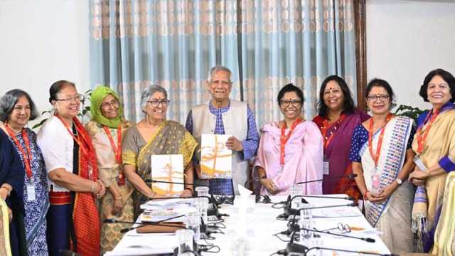 বিদ্বেষপূর্ণ বক্তব্য দেওয়ার প্রতিবাদ ১১০ নাগরিকের