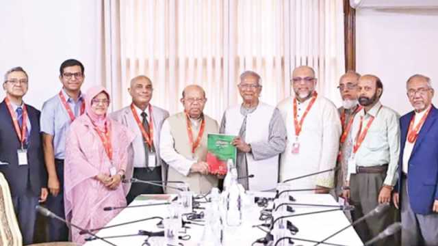 স্বাস্থ্য খাত সংস্কারে সুস্পষ্ট রোডম্যাপ প্রয়োজন