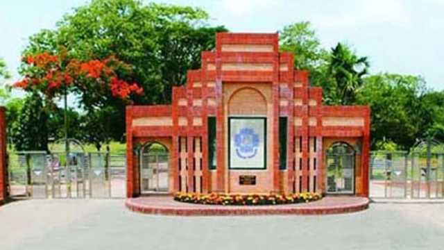জাবিতে মৃত্যুর পরও সাময়িক বহিষ্কার, কর্তৃপক্ষ বলছে, ‘অসাবধানবশত ভুল’ 