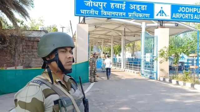 ত্রিপুরা সীমান্তে আটক ৭৫০ জন, হতে পারে পুশইন