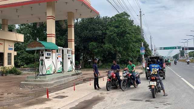 দুই মাস স্থগিত পেট্রলপাম্প ধর্মঘট