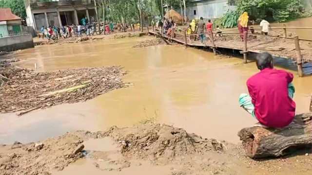 শেরপুরে আকস্মিক বন্যার শঙ্কা, সতর্কতায় মাইকিং