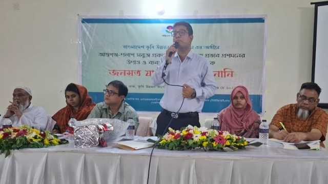 ইরি-বোরো মৌসুমের শুরুতেই সেচের পানি দাবি কৃষকদের