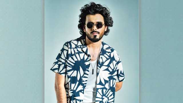 দহন থেকে  জংলি