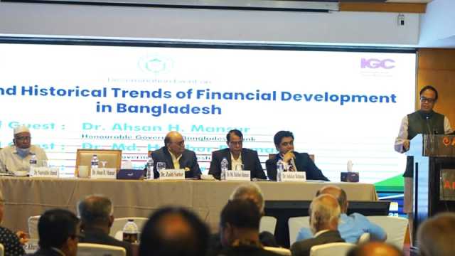 জুনে রিজার্ভ দাঁড়াবে ২৭ থেকে ৩০ বিলিয়ন ডলার: গভর্নর