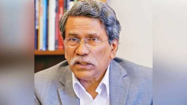 জাতীয় স্বার্থে রাজনৈতিক দলগুলো ছাড় দেবে, আশা আলী রীয়াজের 