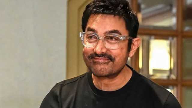 সিদ্ধান্ত থেকে সরে গেলেন আমির খান
