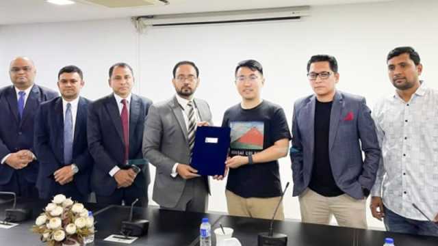 কমিউনিটি ব্যাংক ও অপ্পোর মধ্যে ব্যবসায়িক চুক্তি সই