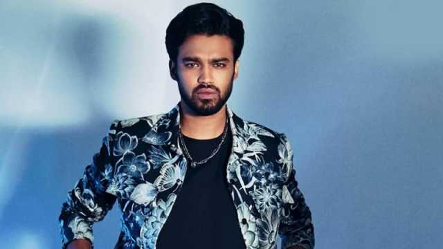 বলিউডকে ‘ভুয়া’ বাবিলের কান্না, বিবৃতি দিয়ে যা বলল পরিবার