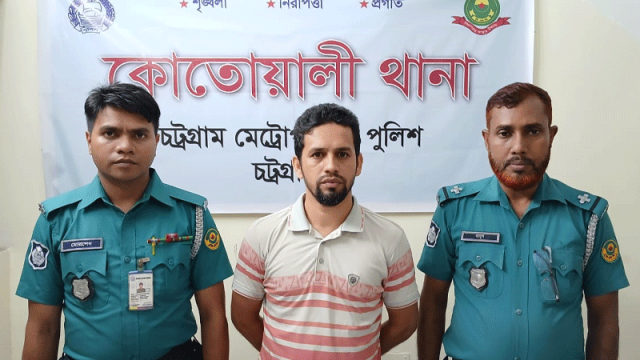 হত্যাচেষ্টা মামলায় গ্রেপ্তার যুবলীগ নেতা বাবলু