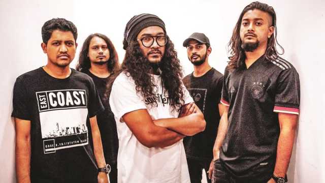 রক মিউজিকে নতুন সুর