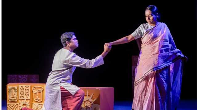 ‘কমলা রঙের বোধ’ নাটকের চার প্রদর্শনী