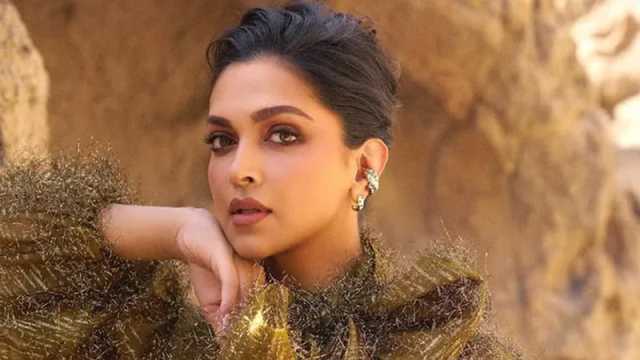 দীপিকাকে বাদ দেওয়ার কারণ খোলাসা করলেন নির্মাতা