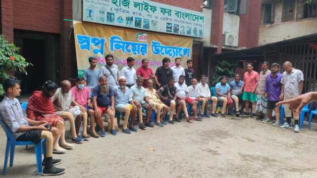 ‘স্বপ্ন নিয়ে’র উদ্যোগে আরও ২৫ জনের কৃত্রিম পা সংযোজন