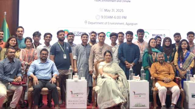 জলবায়ু ঝুঁকি মোকাবিলায় তরুণদের ঐক্যবদ্ধ হওয়ার আহ্বান পরিবেশ উপদেষ্টার 
