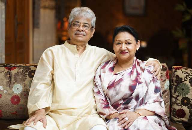 গাজী মাজহারুল আনোয়ারকে নিয়ে স্ত্রী জোহরার বই