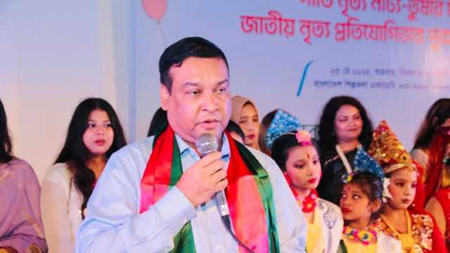 বিজাতীয় সংস্কৃতিকে ছুড়ে ফেলে দিতে হবে: কাদের গনি চৌধুরী