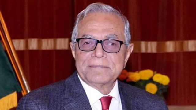 ব্যাংকক গেলেন সাবেক রাষ্ট্রপতি আবদুল হামিদ