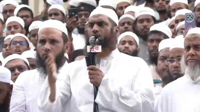 নারী কমিশনের প্রস্তাব বাতিলসহ ৪ দাবিতে হেফাজতের বিক্ষোভ