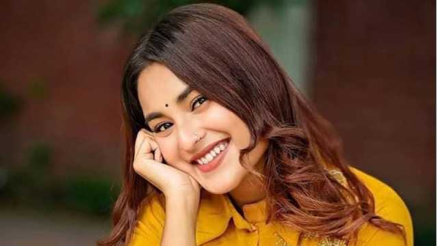 ভালোবাসার নতুন গল্পে তটিনী