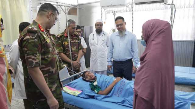 মহাখালীতে চালু হলো ‘হিট স্ট্রোক সেন্টার’, চিকিৎসা মিলবে বিনামূল্যে