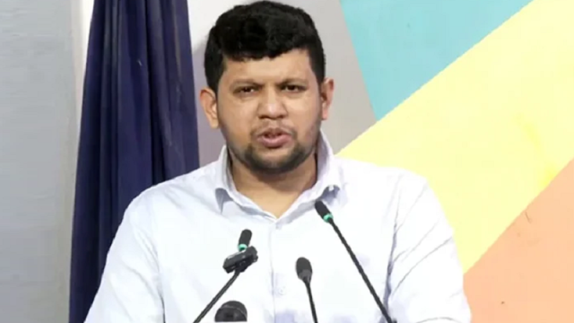 ‘বিভাজনমূলক’ শব্দচয়নের জন্য উপদেষ্টা মাহফুজ আলমের দুঃখপ্রকাশ