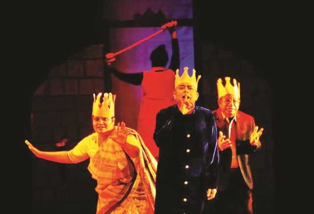ক্রীতদাস কথা: এক বোধের নাটক