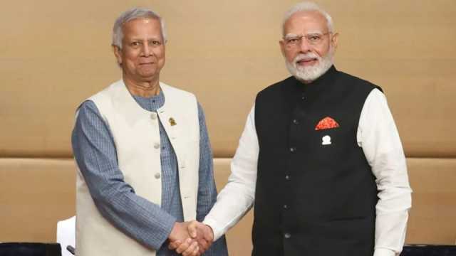 বাংলাদেশ-ভারতের বাণিজ্য টানাপোড়েন: পণ্য পরিবহনে খরচের হিসাব কষছেন ব্যবসায়ীরা 