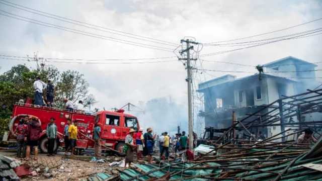 মিয়ানমারে ভূমিকম্পের পর সামরিক হামলায় নিহত ২০০ জনের বেশি