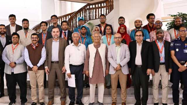 যাত্রা শুরু করল ‘নাগরিক সেবা বাংলাদেশ’
