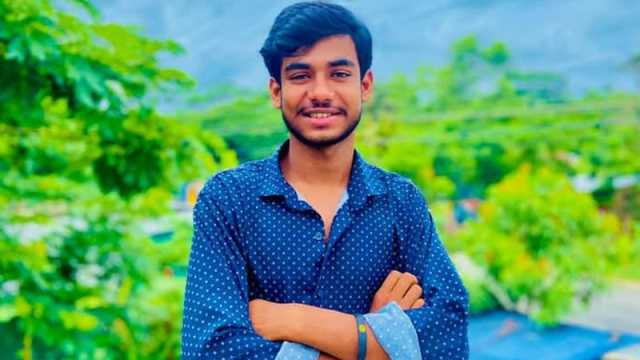 আহতকে চিকিৎসায় অপারগতা, বাকবিতণ্ডায় পল্লী চিকিৎসকের ছুরিকাঘাতে কলেজছাত্র নিহত
